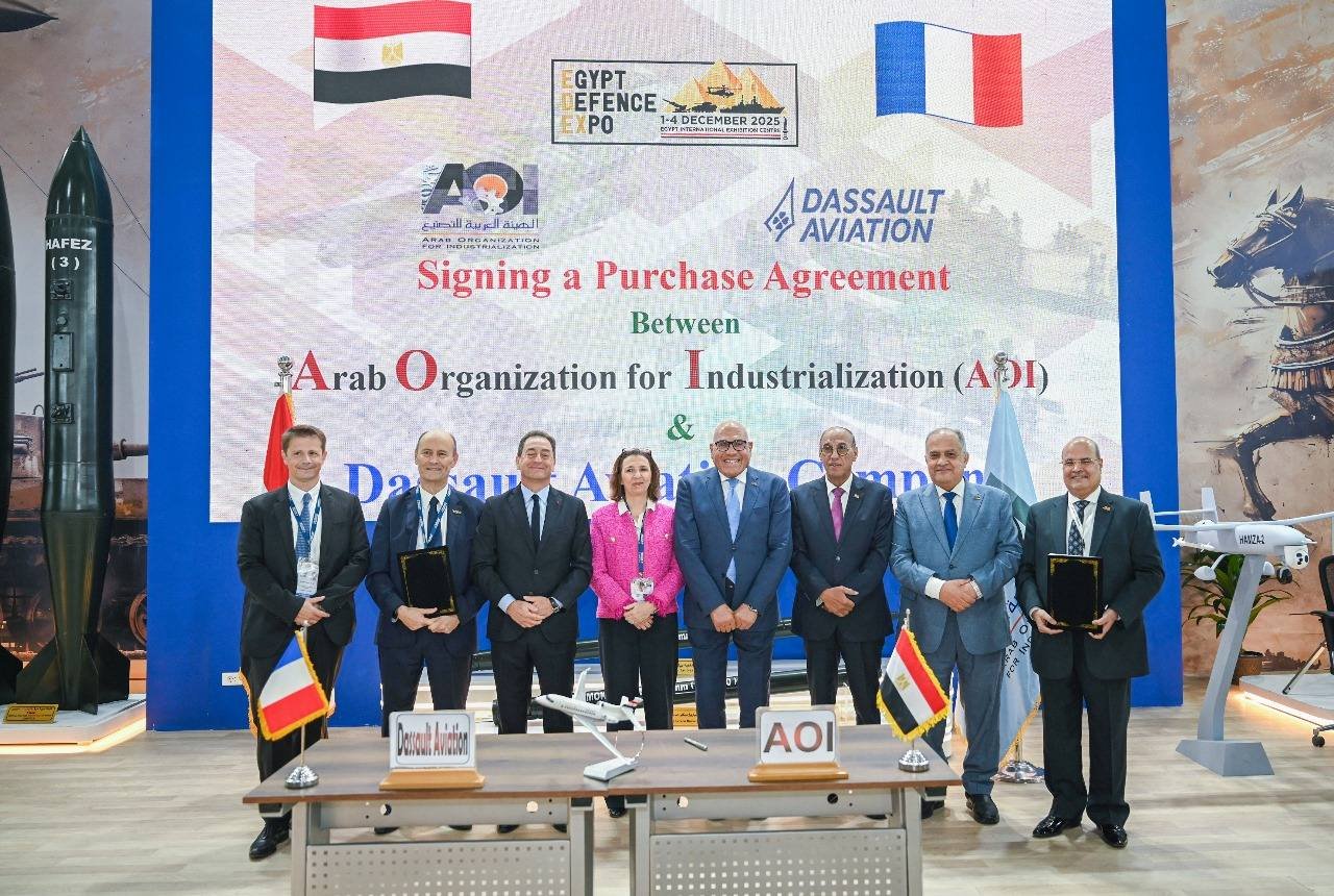 الهيئة العربية وداسو الفرنسية توقعان اتفاق لتعميق تصنيع مكونات الطائرات