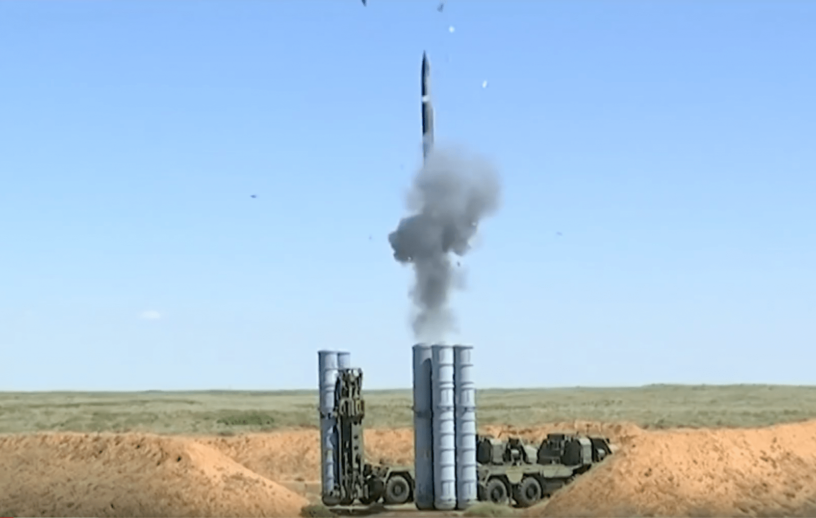 أوكرانيا تطور صواريخ محلية لنظام S-300 الروسي ودمجها مع رادارات غربية أكثر دقة